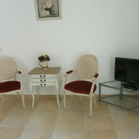 Hotel Hydra 3*